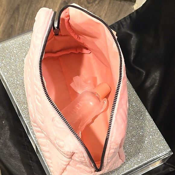 Juicy Couture JC Signature Logo Velour Cosmetic Pouch - Picture 6 of 6